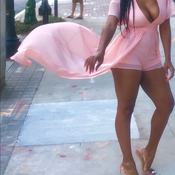 Pink high/low romper - Picture 2 of 3